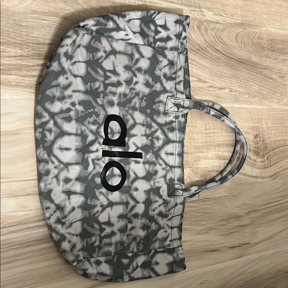 Alo Gray Patterned Tote Bag